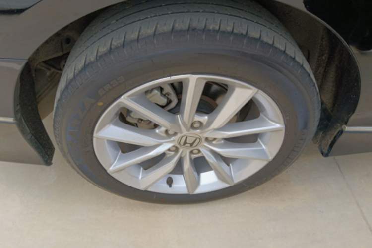 Used Honda Accord 2022 260TURBO Luxury Edition Right Rear Wheel Hub