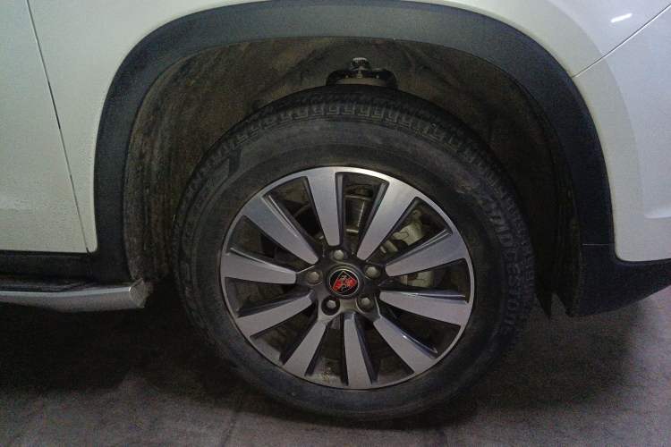 Used Roewe RX8 2019 30T Smart Connectivity Two-Wheel Drive Supreme Flagship Edition
