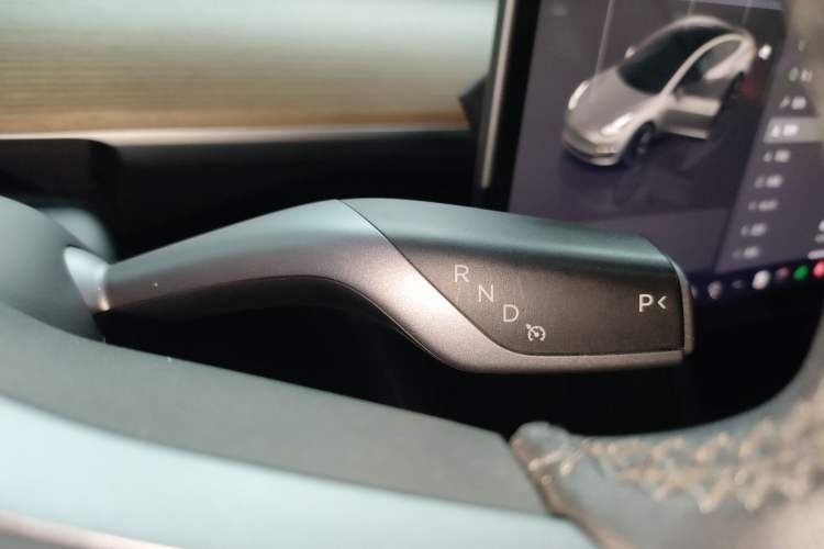 Used Tesla Model 3 2022 Rear-Wheel-Drive Version