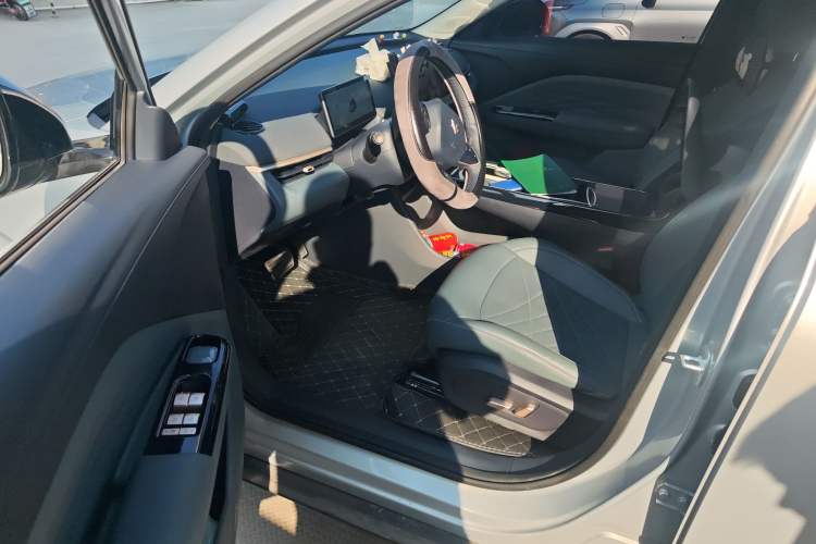 Used ARCFOX T1 2025 Model 425 MAX
