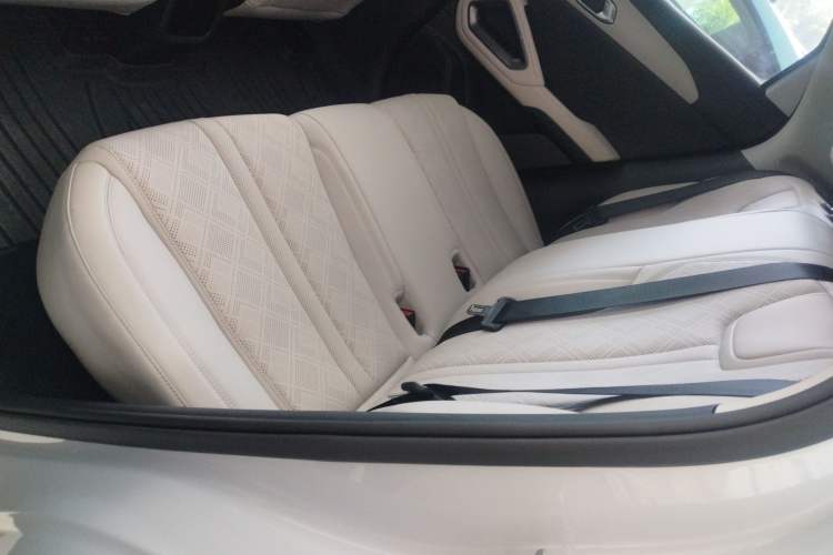 Used BYD Yuan UP 2024 401 km Active Version