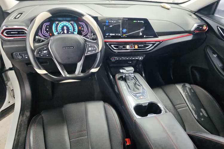 Used CHANGAN OSHAN X5 2021 1.5T DCT Prestige Edition Center Console