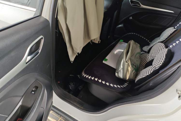 Used MG ZS 2018 1.5L Automatic Luxury Edition China V Standard
