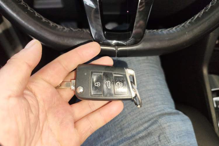 Used Volkswagen Golf Sportsvan 2019 280TSI Automatic Trendy Model China VI Standard