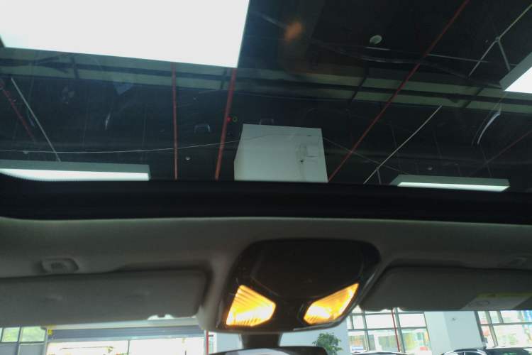 Used BMW 5 Series New Energy 2022 Updated Version 535Le Luxury Package Headliner