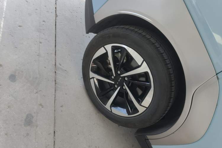 Used AION Y 2023 Plus 510 Smart Edition
