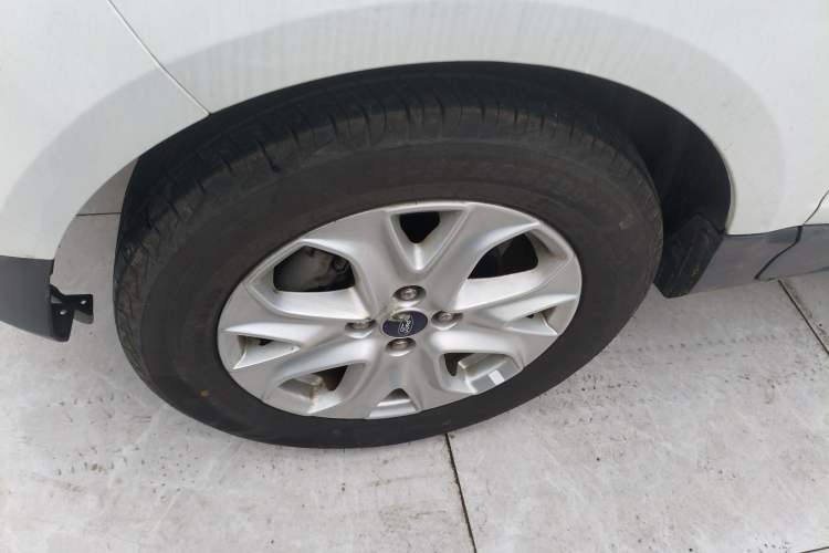 Used Ford EcoSport 2017 1.5L Manual Fashion Model