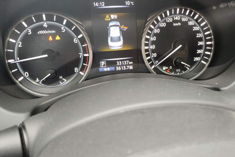 Used Infiniti Q50L 2018 2.0T Comfort Edition China VI Standard
