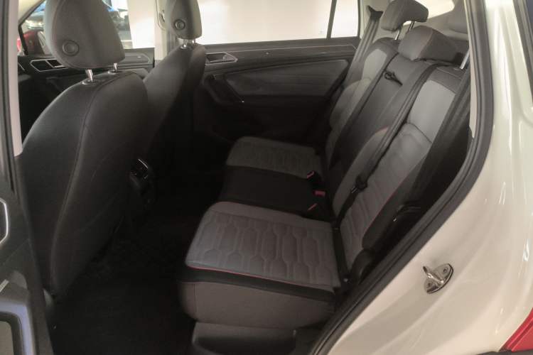 Used Volkswagen Tiguan L 2023 330TSI Automatic Two-Wheel Drive R-Line Flagship Edition