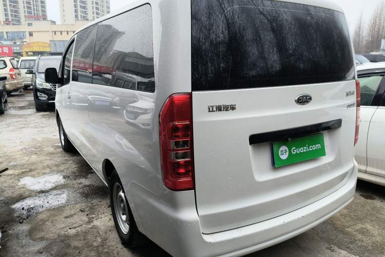 Used JAC Refine M3 2023 PLUS 1.5T 5/7-seat Classic Edition