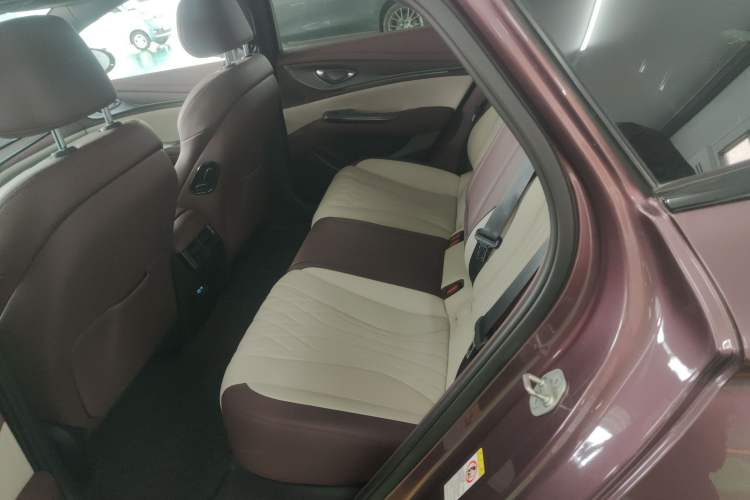 Used BYD Seal 2023 DM-i 1.5T 121km Flagship Model