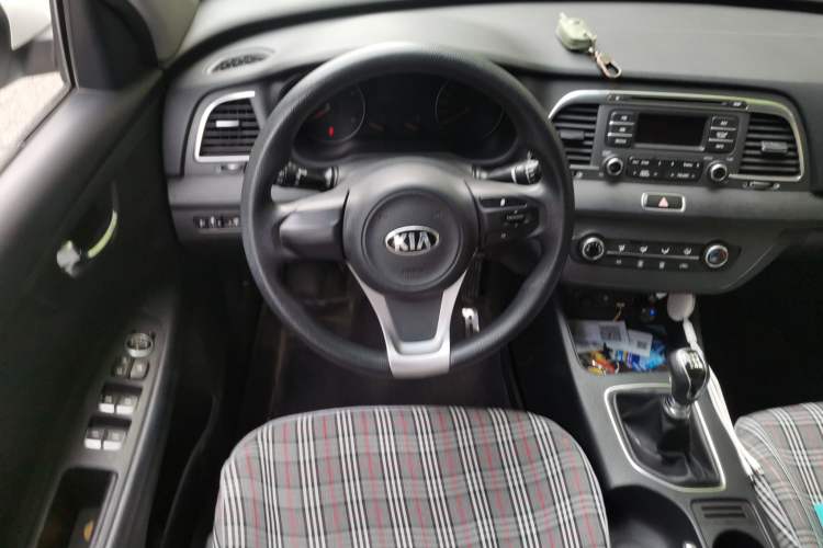 Used Kia K4 2014 1.8L Manual GL