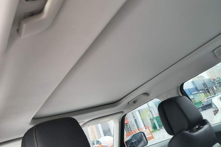 Used iCAR 03 2024 501km Four-wheel Drive Long-Range Advanced Version