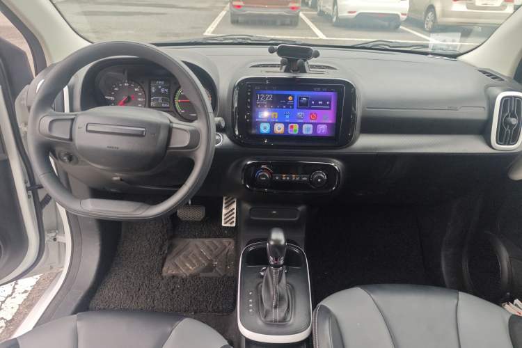 Used Roewe Clever 2022 311km QiQi BoBo Edition
