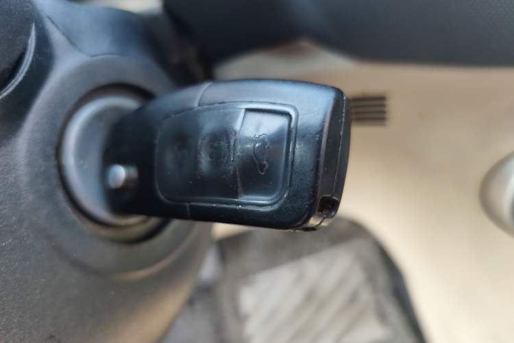 Used Ford Fiesta 2011 Sedan 1.3L Manual Fashion Edition
