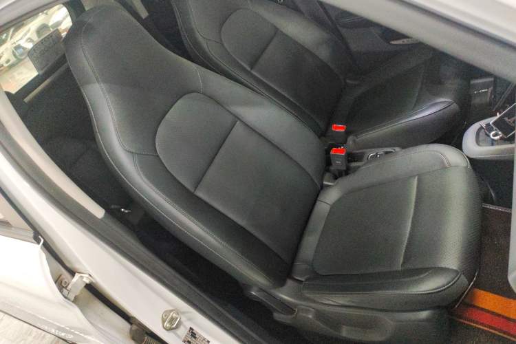 Used Leapmotor T03 2020 400 Luxury Edition Right Front Seat