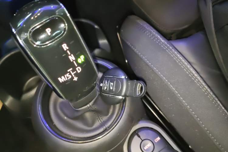 Used MINI 2019 1.5T COOPER Classic Edition
