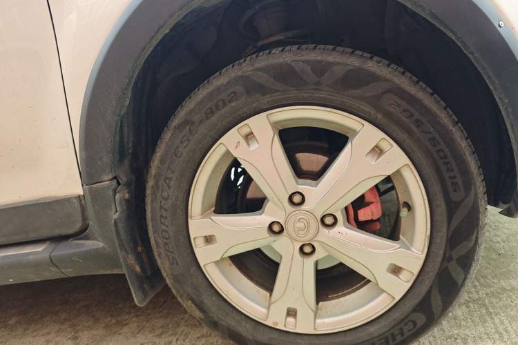 Used Great Wall M4 2012 1.5L Manual Comfort Version Right Front Wheel Hub