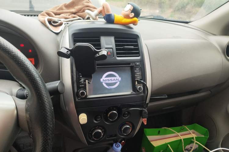 Used Nissan Sunny 2014 1.5XE Manual Comfort Edition
