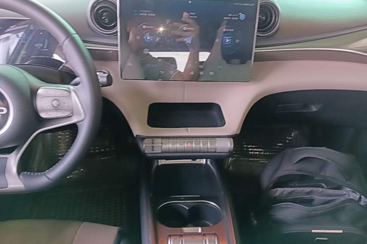 Used BYD Dolphin 2023 420 km Fashion Edition
