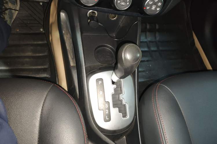 Used Kia K2 2015 Sedan 1.4L Automatic GLS