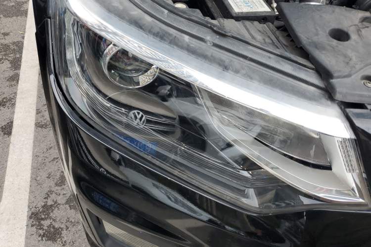 Used CHANGAN OSHAN CX70 2017 Facelifted CX70T 1.5T Manual High-Performance Edition
