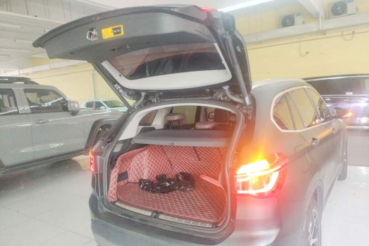 Used BMW X1 2016 sDrive20Li Luxury Model