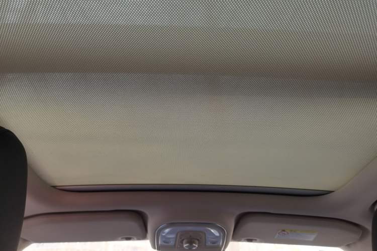 Used BYD Yuan New Energy 2018 EV360 Smart Connected Cool Model
