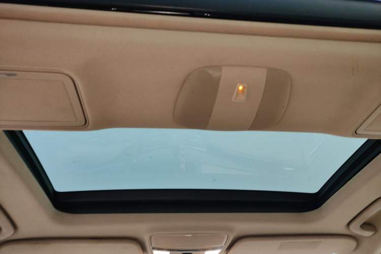 Used Mercedes-Benz S-Class 2012 S 350 L Grand Edition Headliner