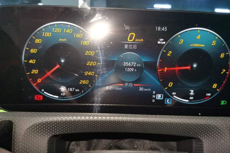 Used Mercedes-Benz A-Class 2022 Revised Version A 200 L Sport Sedan Fashionable Style