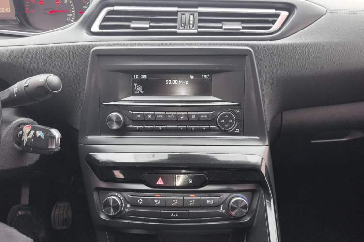 Used Peugeot 308 2016 1.6L Manual Fashion Edition Audio And AC Panel