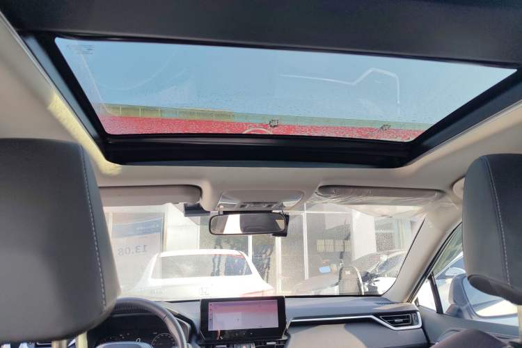 Used Toyota RAV4 2023 2.0L CVT Two-Wheel Drive 20th Anniversary Platinum Edition