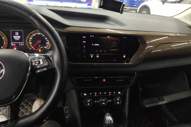 Used Volkswagen Tharu 2020 280TSI Two-Wheel Drive Luxury Edition China VI Standard