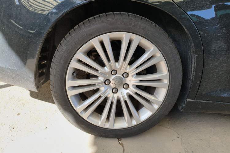 Used Chrysler 300C 2014 3.0L Excellence Edition