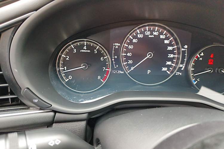 Used Mazda 3 Axela 2023 2.0L Automatic Zhiqing Edition