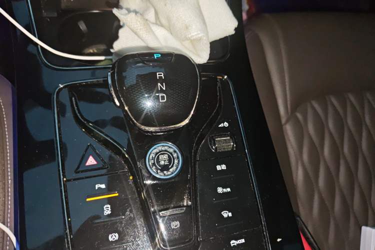 Used BYD Han 2023 EV Champion Edition 715KM Front-Drive Prestige Model
