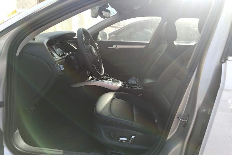 Used Audi A4L 2016 35 TFSI Collector's Edition Automatic Standard Model