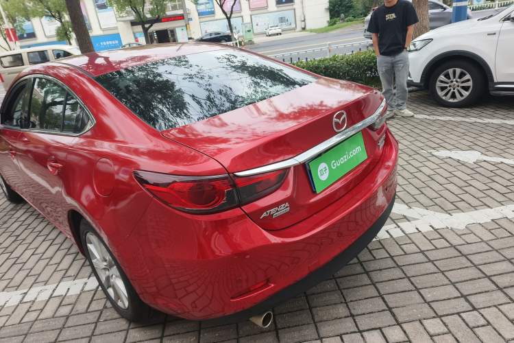 Used Mazda Atenza 2014 2.0L Blue Sky Fashion Edition