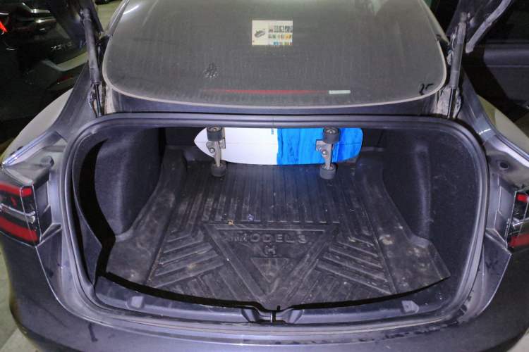 Used Tesla Model 3 2019 Standard Range Rear-Drive Upgraded Version
