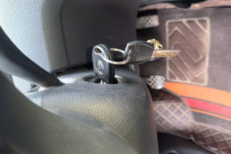 Used Volkswagen Santana 2013 1.6L Manual Fashion Edition Vehicle Key