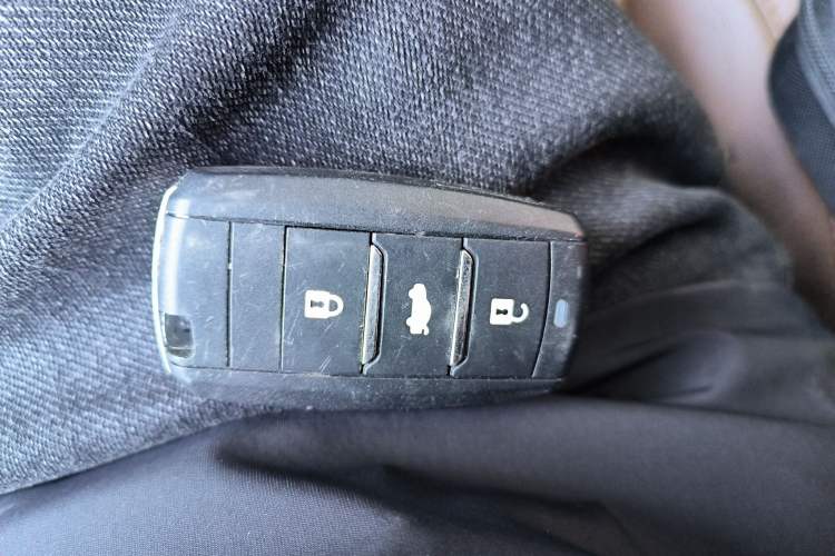 Used CHANGAN CS75 2017 Shangkui Edition 1.5T Automatic Fengxiang Model