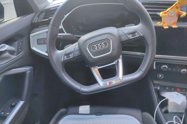 Used Audi Q3 Sportback 2022 40 TFSI Fashion Model