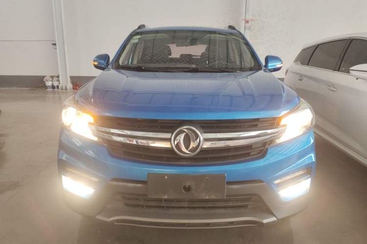 Used Dongfeng Fengon S560 2018 1.8L Manual Comfort 5-Seater China V Standard
