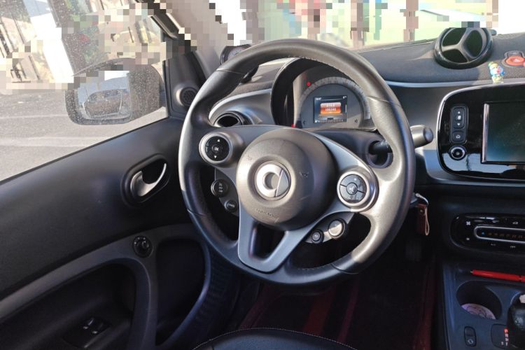 Used smart fortwo 2016 0.9T 66kW Hardtop Pioneer Edition
