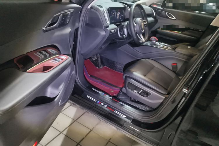 Used Hongqi HS3 PHEV 2025 Model PHEV 117km Jingwei PLUS Edition