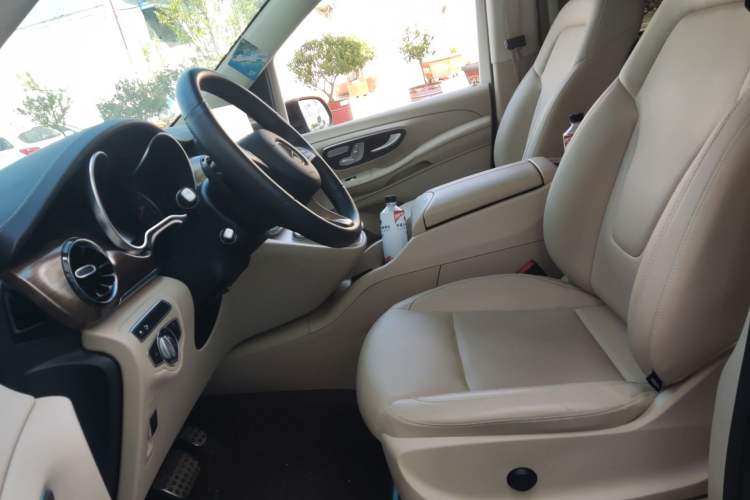 Used Mercedes-Benz V-Class 2021 V 260 L Long Wheelbase Prestige Edition
