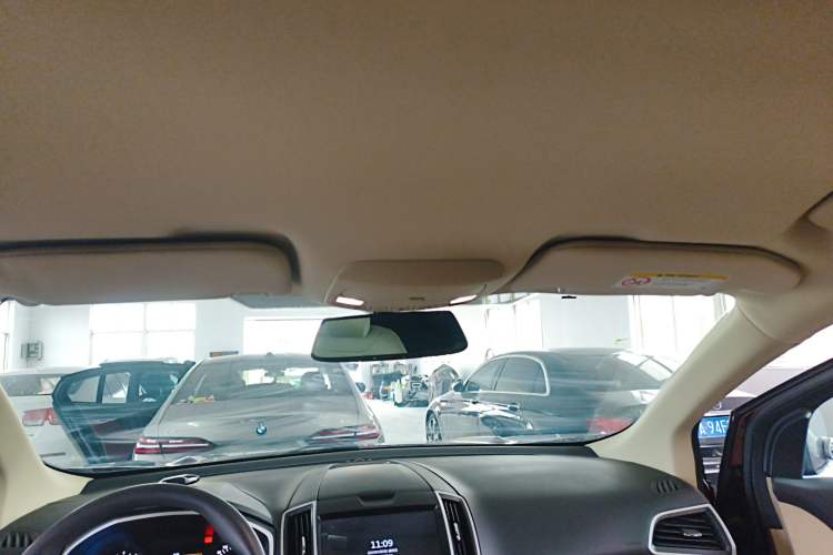 Used Ford Edge 2016 EcoBoost 245 Two-Wheel-Drive Titanium 5-Seater