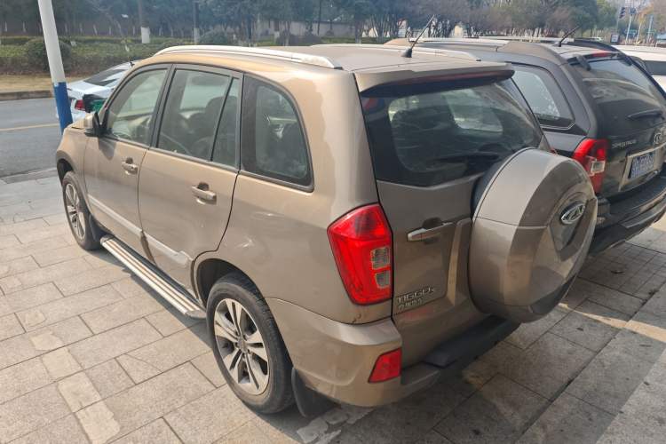 Used Chery Tiggo 3 2015 1.6L CVT ZhiShang Commemorative Edition
