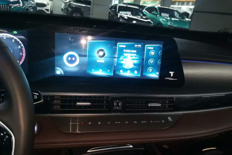 Used Chery Tiggo 8 PRO 2022 390T Two-Wheel Drive Vast Edition 5 Seats
