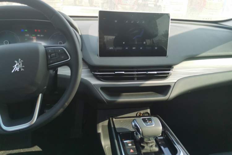 Used Hongqi E-QM5 2024 500km Range Edition